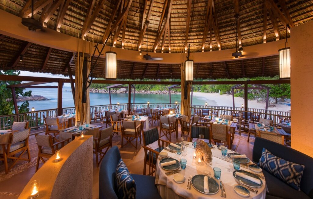 Seychellen_Praslin_Constance_lemuria_Nest-Restaurant_BoutiqueReisen