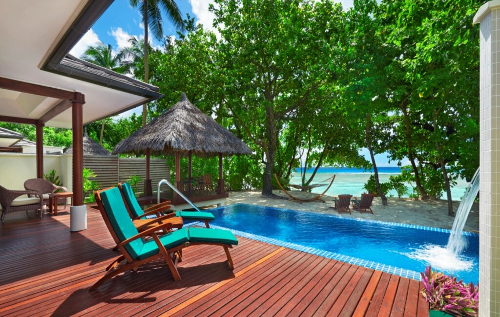 Seychellen_Silhouette_Hilton-Labriz_Pool-Villa_BoutiqueReisen