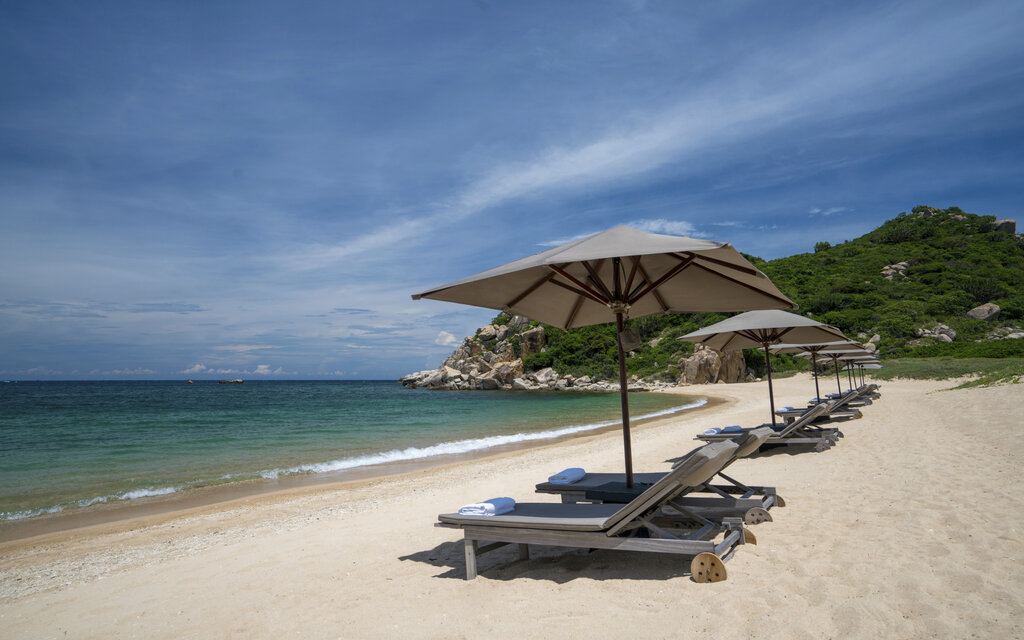 Vietnam_Amanoi_Resort_Ninh_Thuan_Luxus_Strand_Chairs