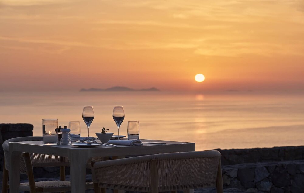 Griechenland_Santorini_Canaves-oia-epitome_Restaurant_BoutiqueReisen