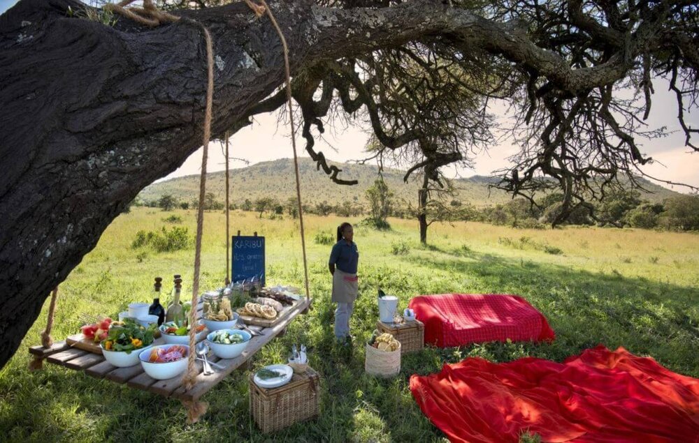 Tansania_Serengeti_andBeyond-Kleins-Camp_Lunch_BoutiqueReisen