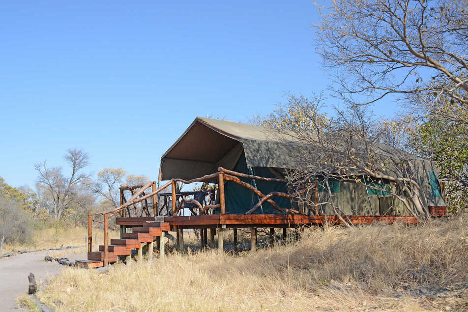 Botswana_Savuti_camp-savuti-Wilderness_Zelt-aussen_BoutiqueReisen